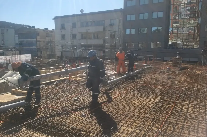 Construcción de locales comerciales Ananías en Talcahuano - imagen 12